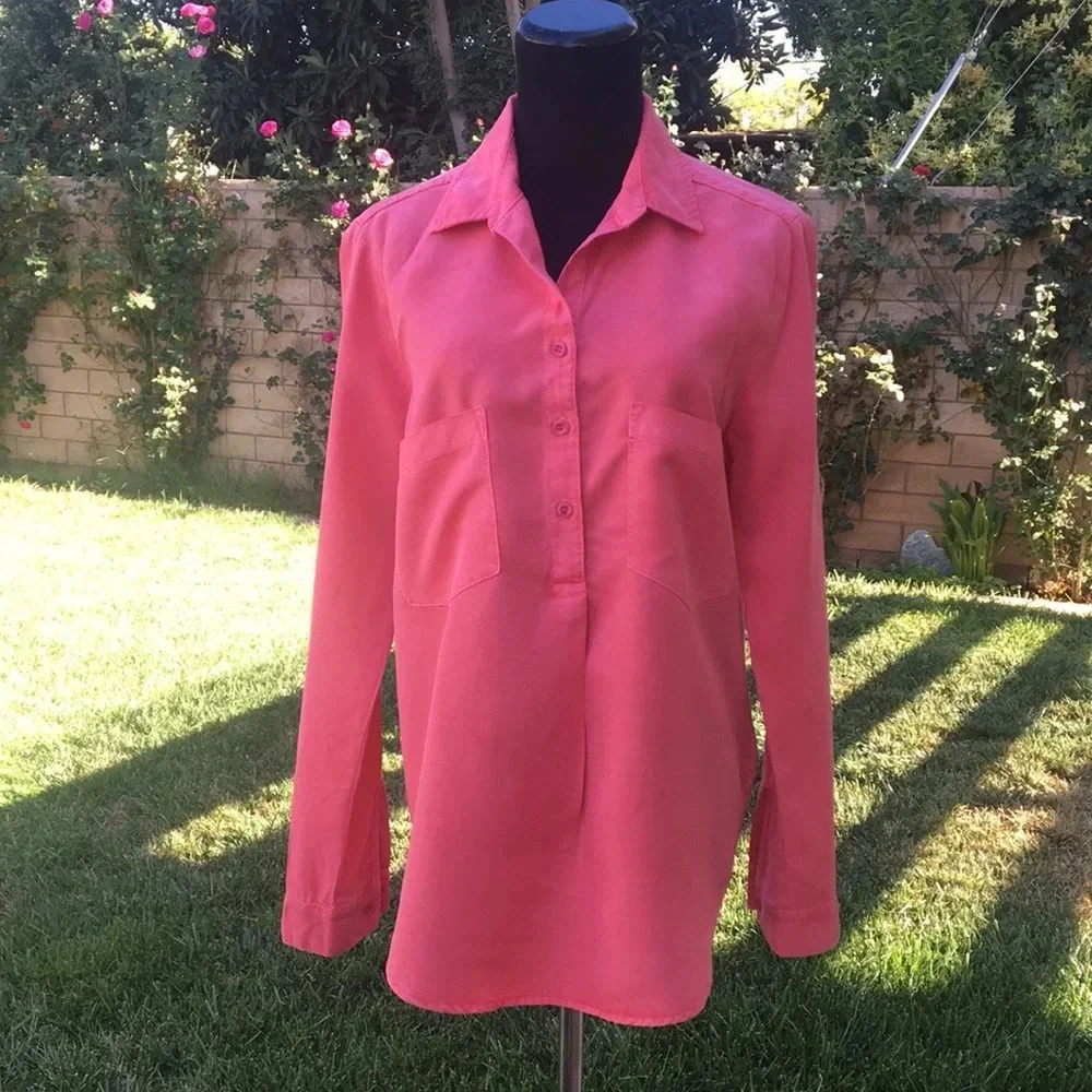New* Side‎ Stitch Coral 3/4 Button Down Shirt